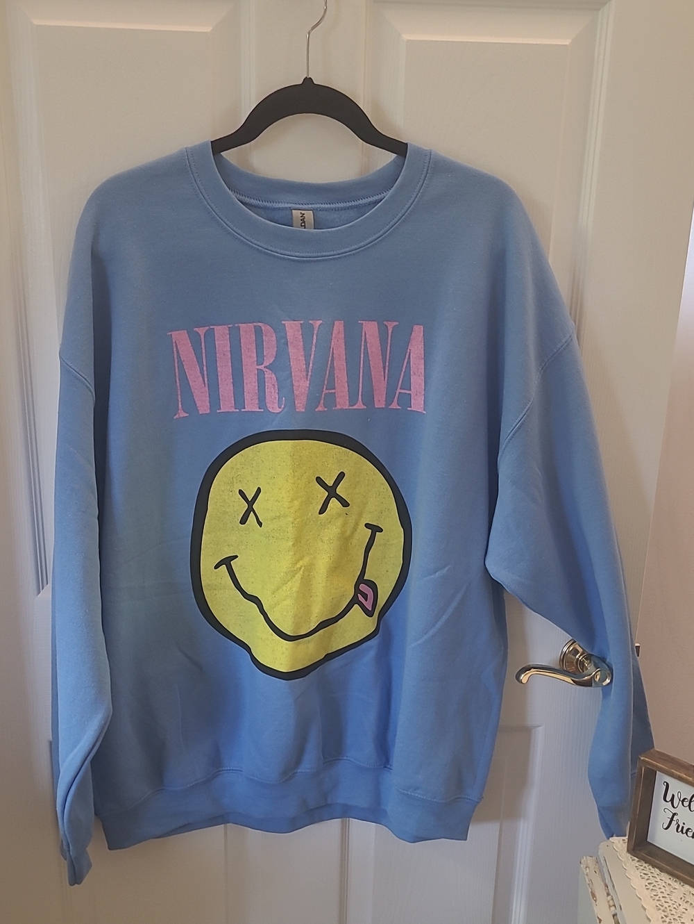 Gildan Light Blue Heavy Blend Crewneck Sweatshirt Bin 7